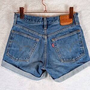 195-Vintage Levis Blue Denim Women's Shorts